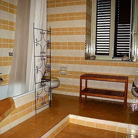 Scirocco Sleeps 4 Sciacca